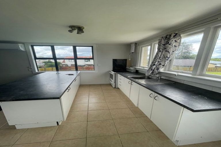 Photo of property in 136 Kimpton Road, Papatoetoe, Auckland, 2025