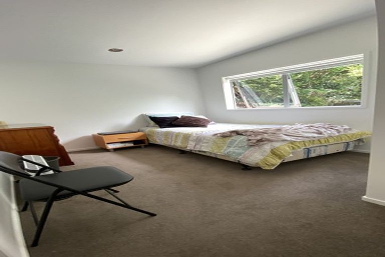 Photo of property in 23 Crocombe Crescent, Beach Haven, Auckland, 0626