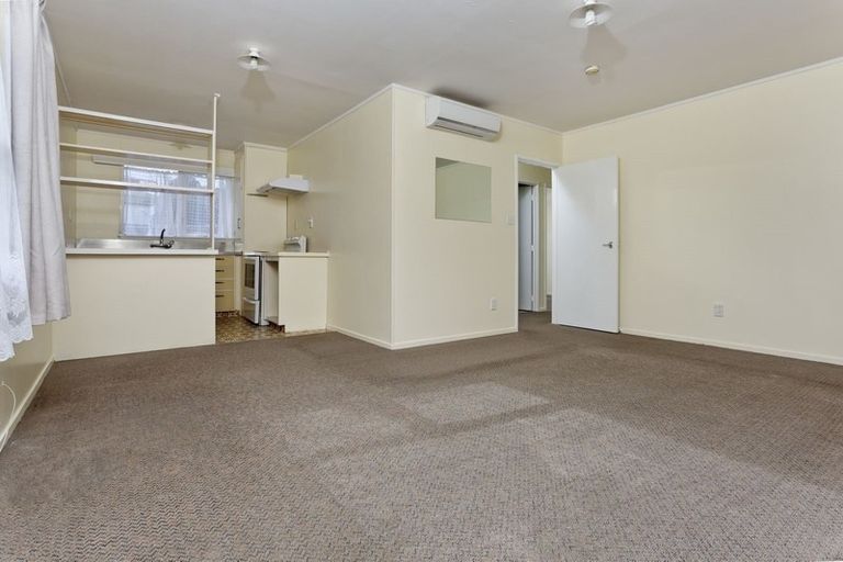 Photo of property in 40 Richards Avenue, Forrest Hill, Auckland, 0620