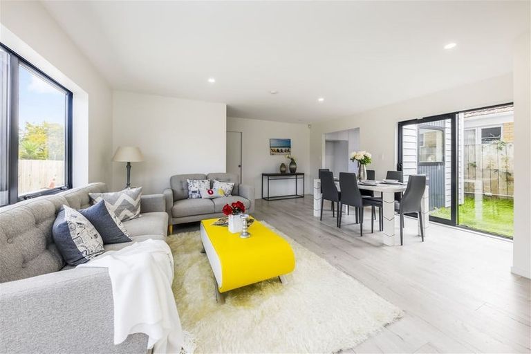 Photo of property in 141b Russell Road, Manurewa, Auckland, 2102