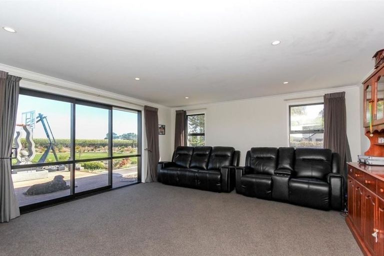 Photo of property in 219 Waitara Road, Brixton, Waitara, 4382