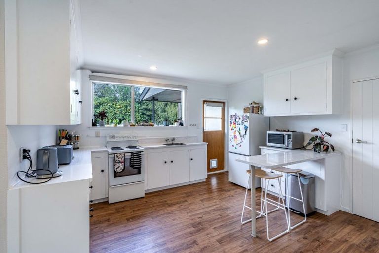 Photo of property in 10 Great North Road, Winton, 9720