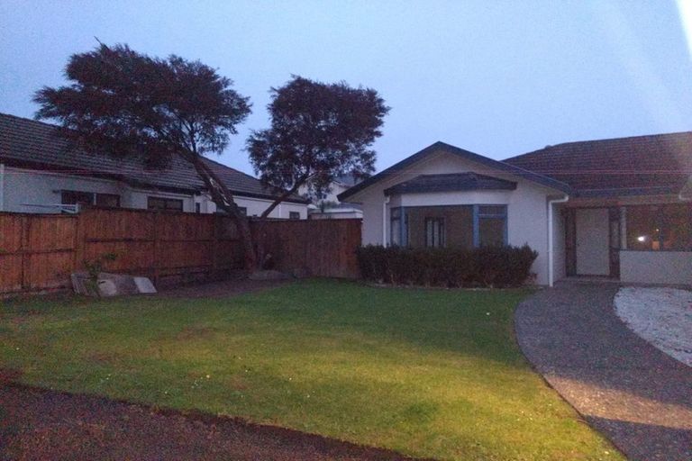 Photo of property in 230 Kilkenny Drive, East Tamaki Heights, Auckland, 2016