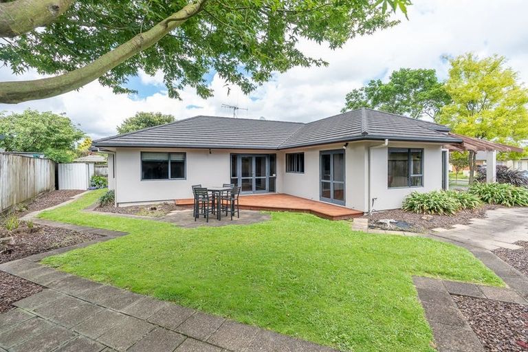 Photo of property in 15 Fendalton Drive, Rototuna, Hamilton, 3210