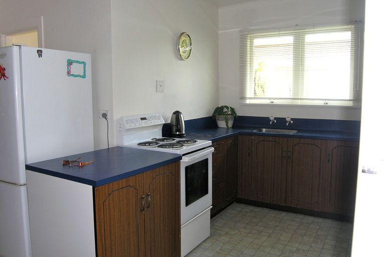 Photo of property in 14 Tui Street, Outer Kaiti, Gisborne, 4010