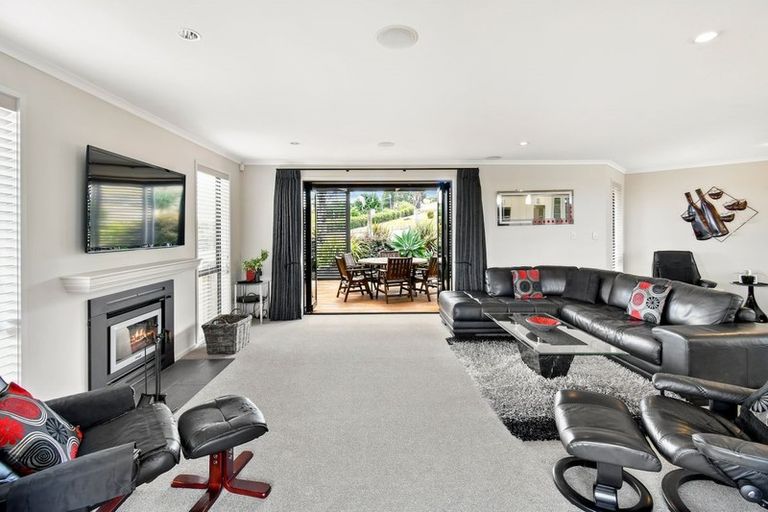 Photo of property in 7 Fausett Road, Ararimu, Drury, 2579