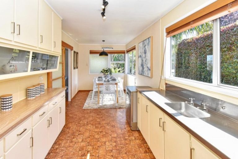 Photo of property in 20 Red Hill Road, Red Hill, Papakura, 2110