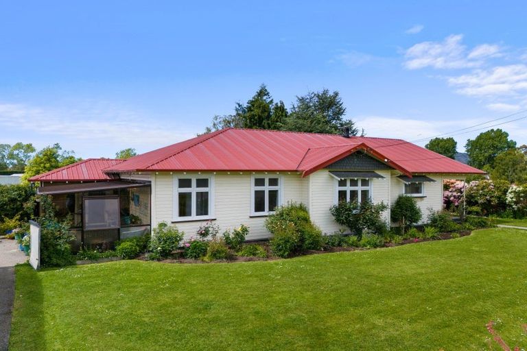 Photo of property in 48 Allan Street, Waimate, 7924