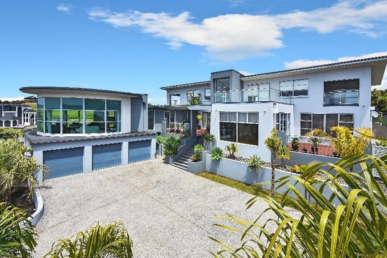 Photo of property in 776 Redoubt Road, Flat Bush, Auckland, 2019