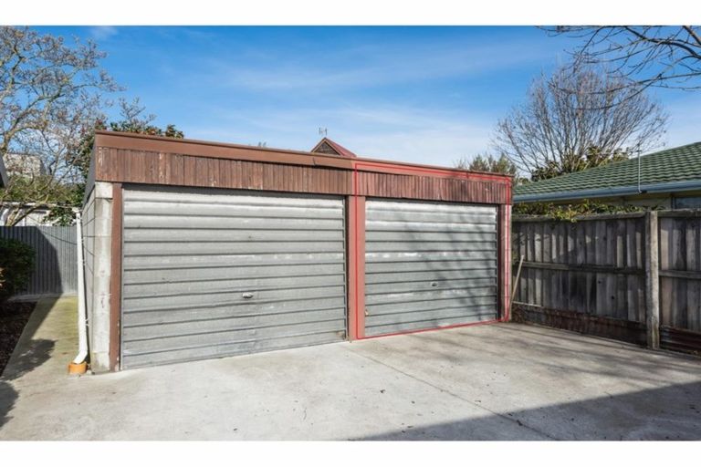 Photo of property in 3/19 Whitmore Street, Edgeware, Christchurch, 8013