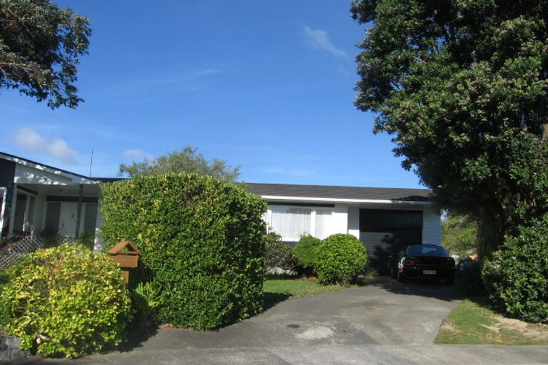 Photo of property in 10 Cabin Lane, Whitby, Porirua, 5024