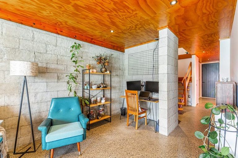 Photo of property in 16a Matuhi Rise, Henderson, Auckland, 0612