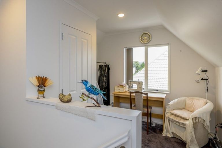 Photo of property in Rangeview Villas, 10/9 Fuller Close, Levin, 5510