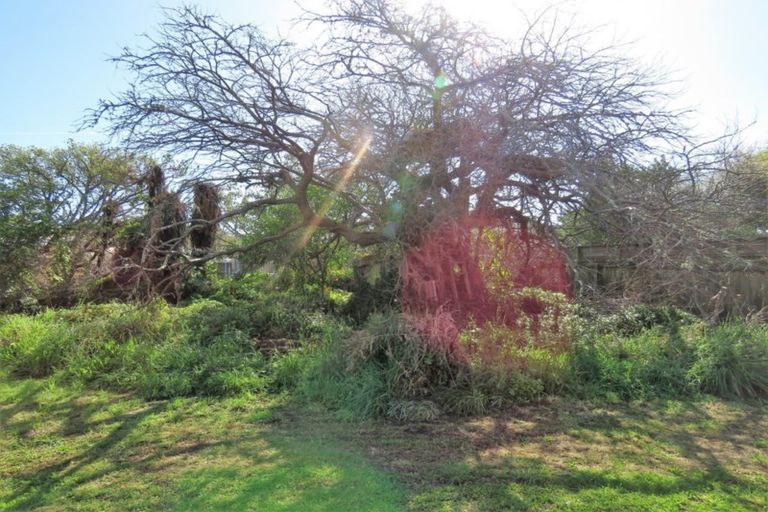 Photo of property in 7 Peel Street, Westport, 7825