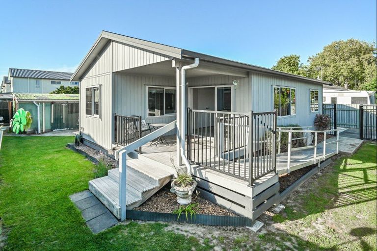 Photo of property in 1009 Sussex Street, Mayfair, Hastings, 4122