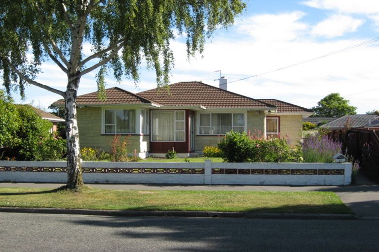 Photo of property in 1/23 Bevington Street, Avonhead, Christchurch, 8042