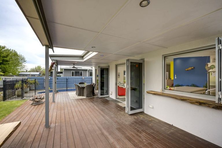 Photo of property in 31 Napier Street, Jervoistown, Napier, 4112