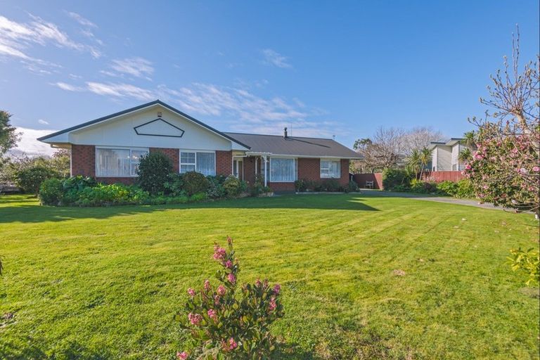 Photo of property in 3 Sherwood Grove, Ashhurst, 4810