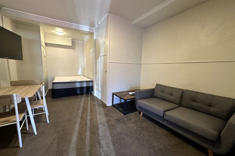 Photo of property in 227 Victoria Avenue, Hokowhitu, Palmerston North, 4410