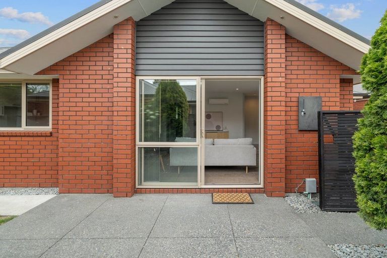 Photo of property in 4/17 Hansons Lane, Upper Riccarton, Christchurch, 8041