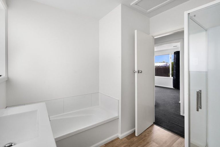 Photo of property in 109 Effingham Street, North New Brighton, Christchurch, 8083