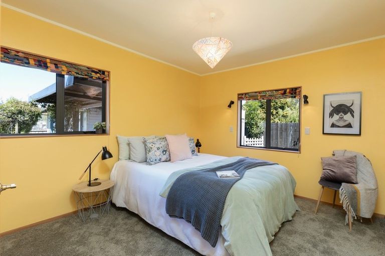 Photo of property in 18 Martin Street, Monaco, Nelson, 7011