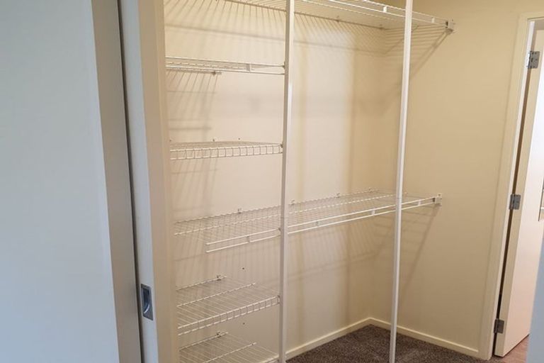 Photo of property in 19a Betty Watt Grove, Riverstone Terraces, Upper Hutt, 5018