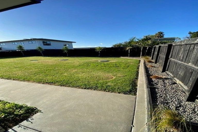 Photo of property in 53 Jack Lachlan Drive, Beachlands, Auckland, 2018