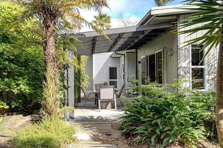 Photo of property in 4 Cochrane Drive, Kerikeri, 0230