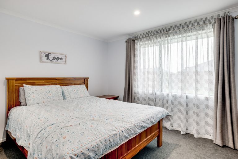 Photo of property in 376 Warburton Crescent, Te Awamutu, 3800