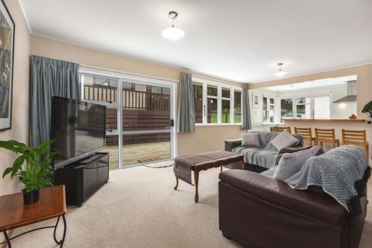 Photo of property in 17 Kalingo Street, Waitangirua, Porirua, 5024