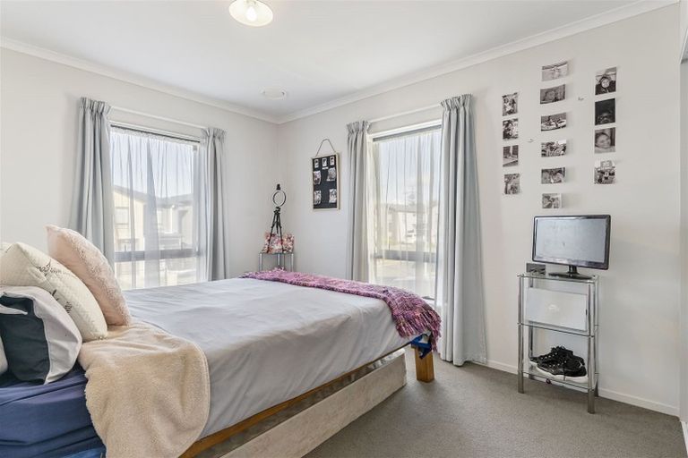 Photo of property in 43 Ipukarea Street, Weymouth, Auckland, 2103