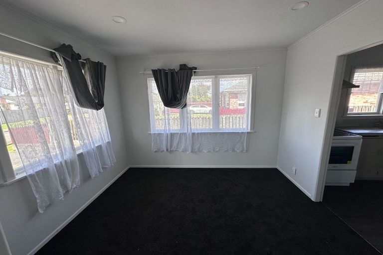 Photo of property in 3 Stewart Place, Otara, Auckland, 2023
