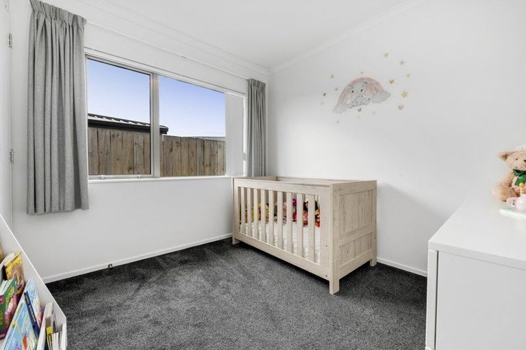 Photo of property in 4 Mokopapa Street, Takanini, 2112