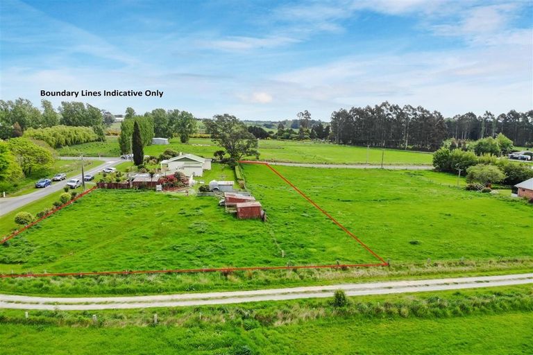 Photo of property in 107 Timaru Road, Waimate, 7980