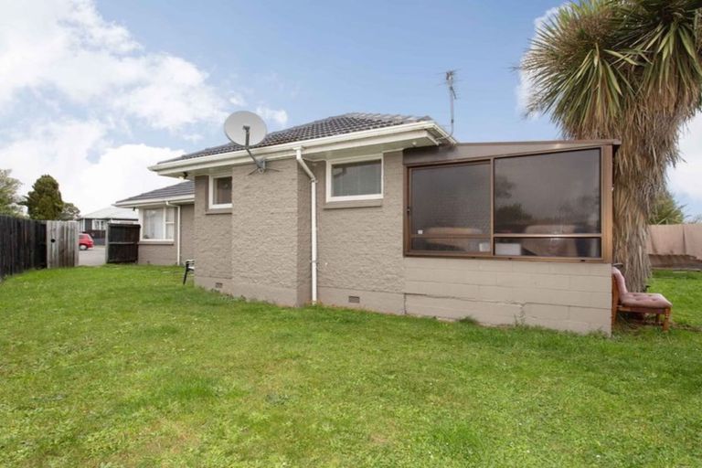 Photo of property in 157 Wainoni Road, Avondale, Christchurch, 8061