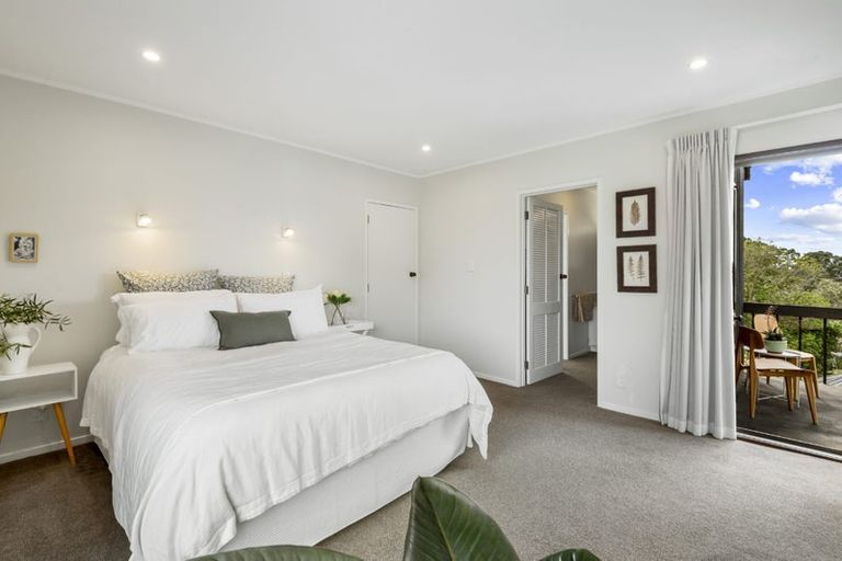 Photo of property in 2/63a Norwood Road, Bayswater, Auckland, 0622