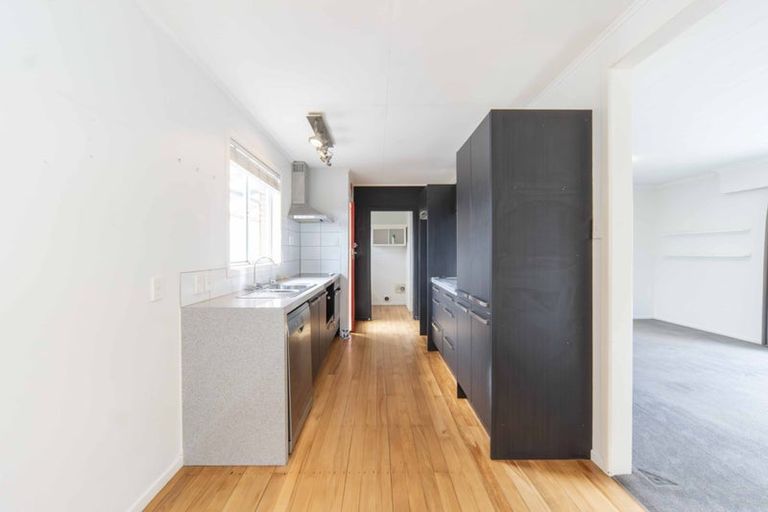 Photo of property in 72 Mears Road, St Andrews, Hamilton, 3200