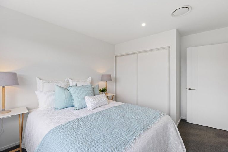 Photo of property in 41 Watkins Drive, Rangiora, 7400