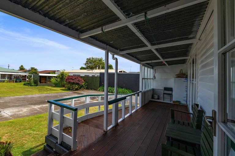 Photo of property in 10 Norman Street, Lower Vogeltown, New Plymouth, 4310