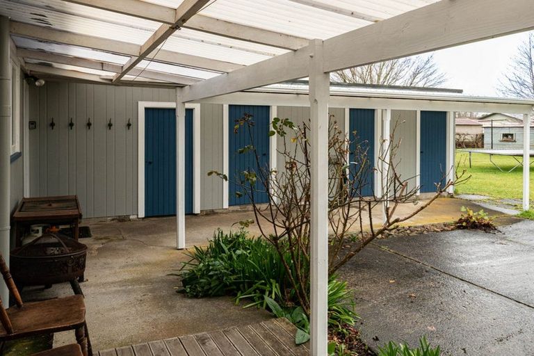 Photo of property in 1 Pitt Street, Raetihi, 4632