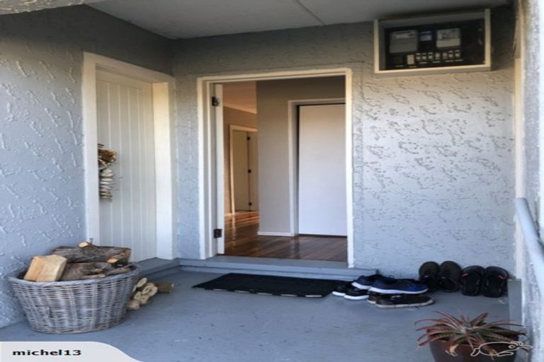 Photo of property in 139 Cornfoot Street, Castlecliff, Whanganui, 4501