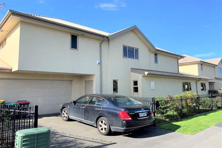 Photo of property in 98 Elizabeth Street, Riccarton, Christchurch, 8041
