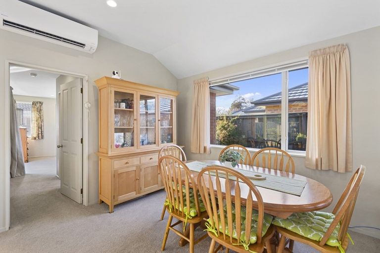 Photo of property in 7 Piper Lane, Beckenham, Christchurch, 8023