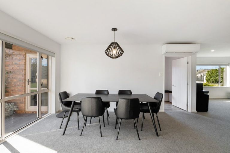 Photo of property in 9 Falconridge Place, Shirley, Christchurch, 8061