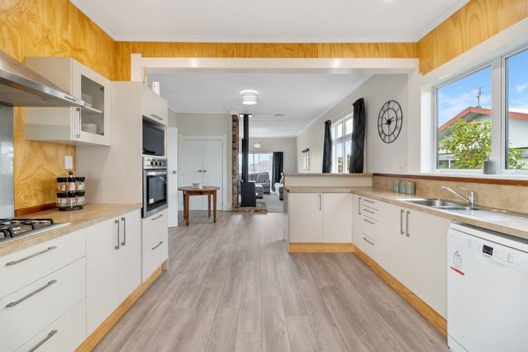 Photo of property in 17 Juliet Street, Stratford, 4332