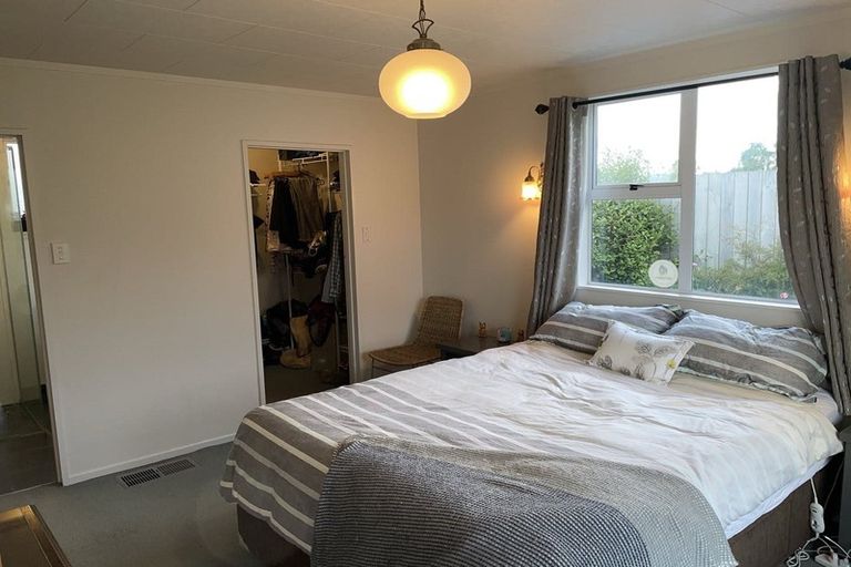 Photo of property in 13 Matthew Place, Kawaha Point, Rotorua, 3010