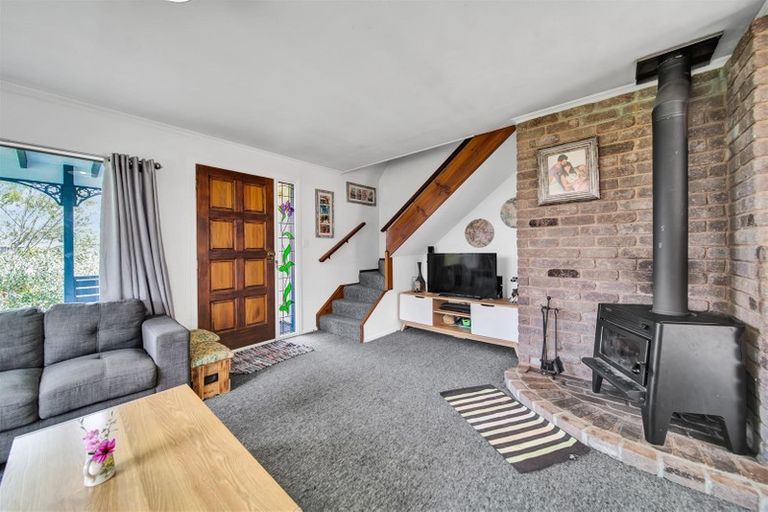 Photo of property in 6 Warkworth Grove, Bell Block, New Plymouth, 4312