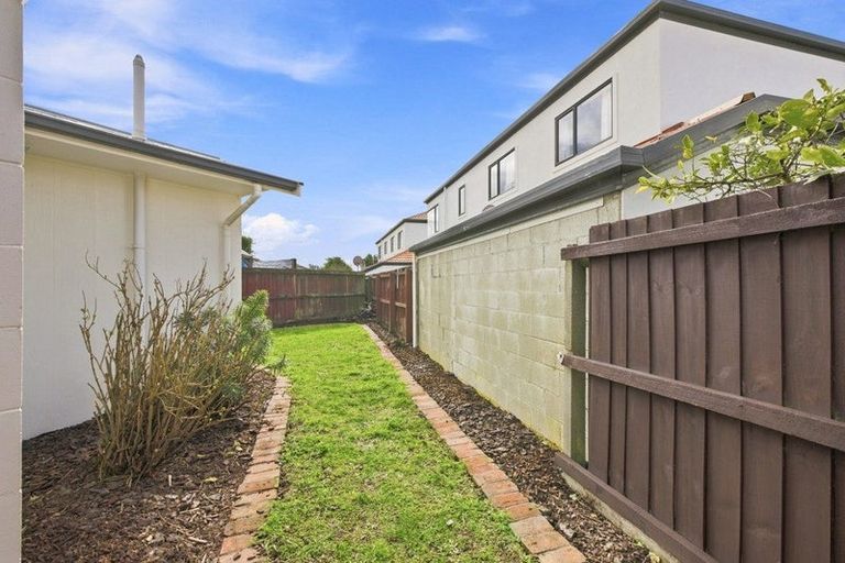 Photo of property in 2/75 Spencer Street, Addington, Christchurch, 8024
