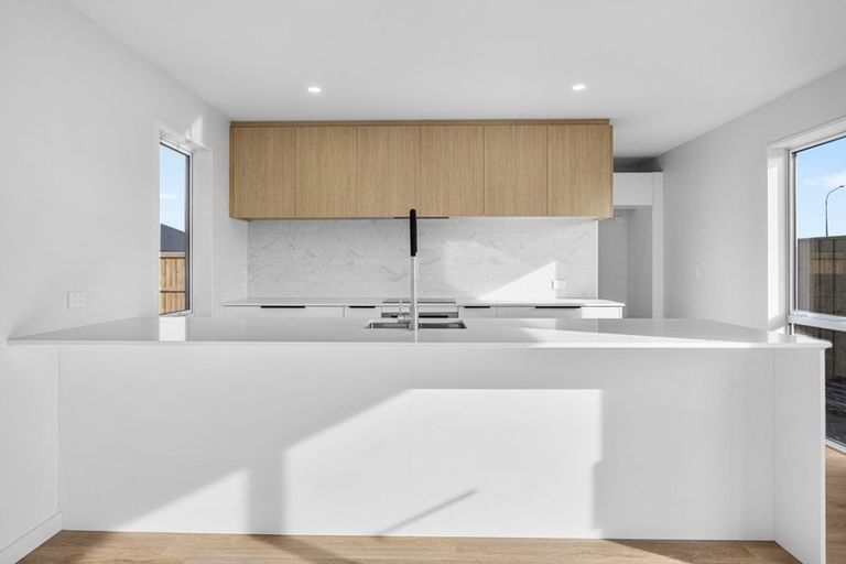 Photo of property in 23 Cousins Street, Woodend, 7691